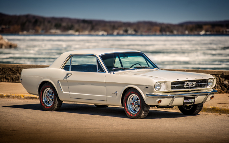 Ford Mustang classic car 1965